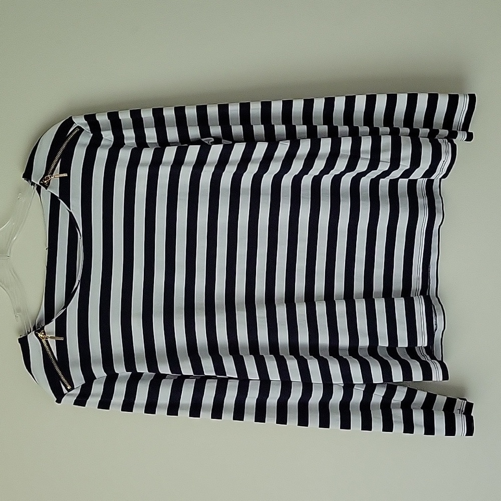 Anne Klein Women's Navy and White Striped Top- Size 16